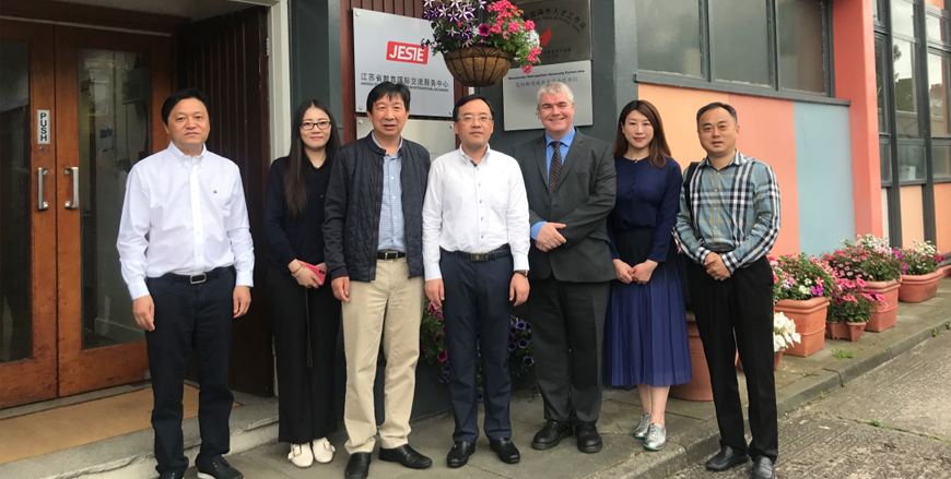 A team from High-tech Zone Management Committee of Suzhou visited Suman for a meeting with ALT